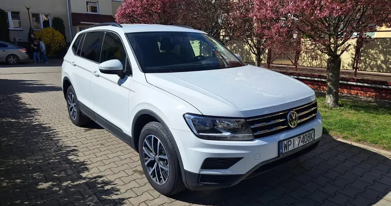 samochody osobowe Volkswagen Tiguan cena 128000 przebieg: 19100, rok produkcji 2020 z Piaseczno